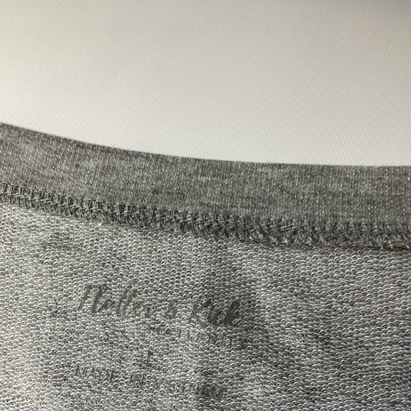 Flutter & Kick gray crew neck ruffled sleeve dress - Picture 10 of 13